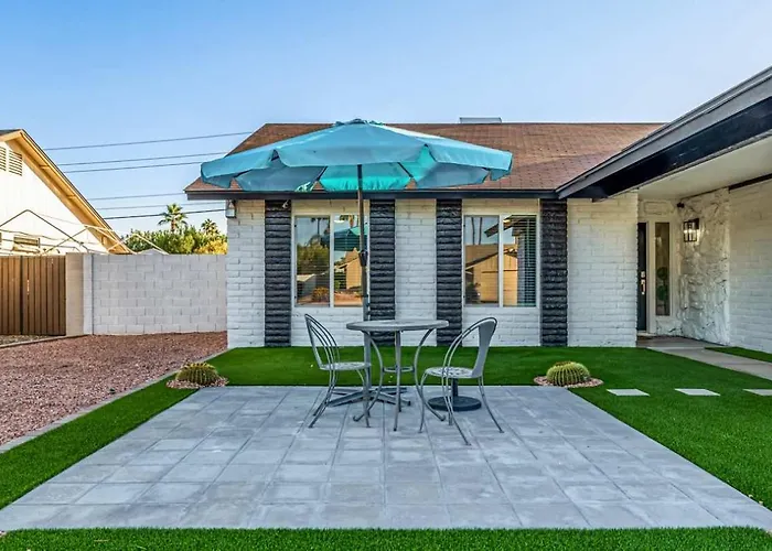 Greenway Villa, Newly Remodeled, Pool, Putting And Patio *