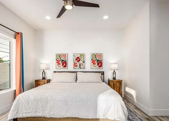 Greenway Villa, Newly Remodeled, Pool, Putting And Patio * Phoenix