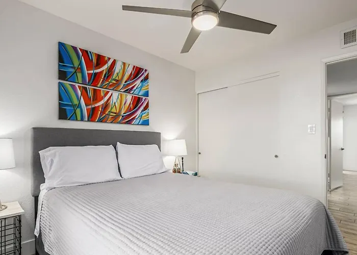 Greenway Villa, Newly Remodeled, Pool, Putting And Patio *