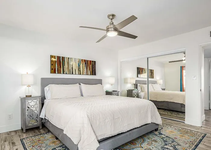 Greenway Villa, Newly Remodeled, Pool, Putting And Patio