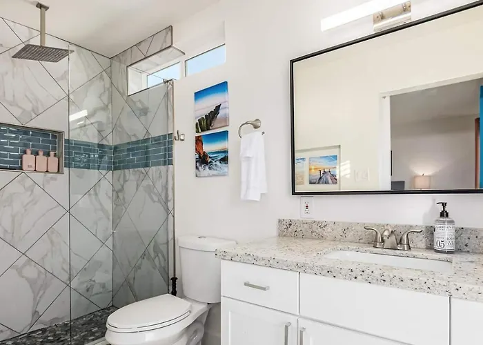 Greenway Villa, Newly Remodeled, Pool, Putting And Patio
